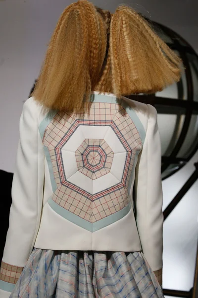 Look 42
